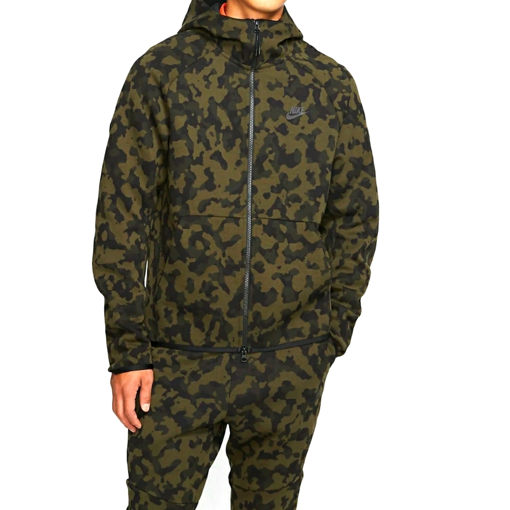 Nike tech fleece Hoodie & Joggers Set